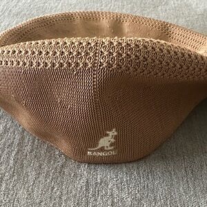 Kangol Men's Brown Textured Cap